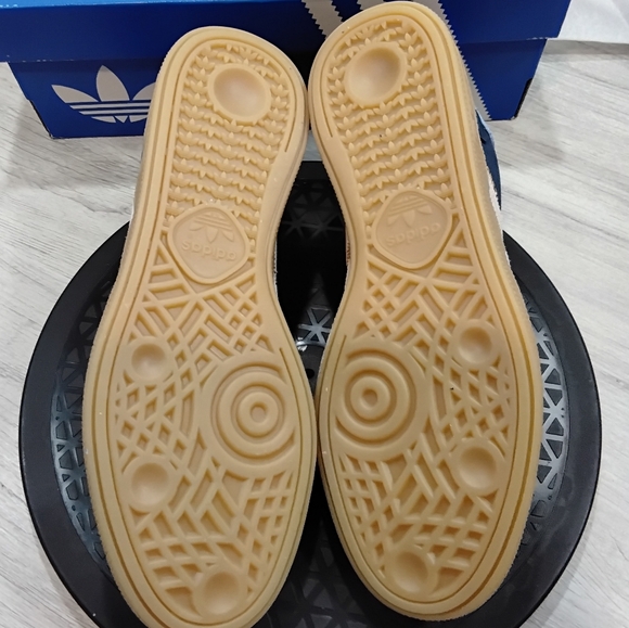 NEW Adidas Womens Handball Spezial Navy Blue Pink Stripes Baby Blue Shoes SZ 9 - Picture 10 of 14